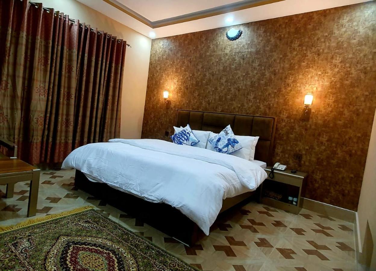 Royal Hotel 나란 외부 사진