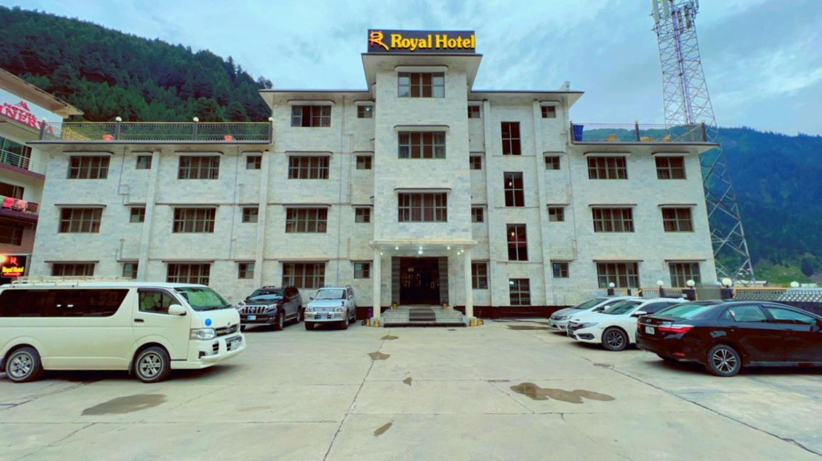 Royal Hotel 나란 외부 사진