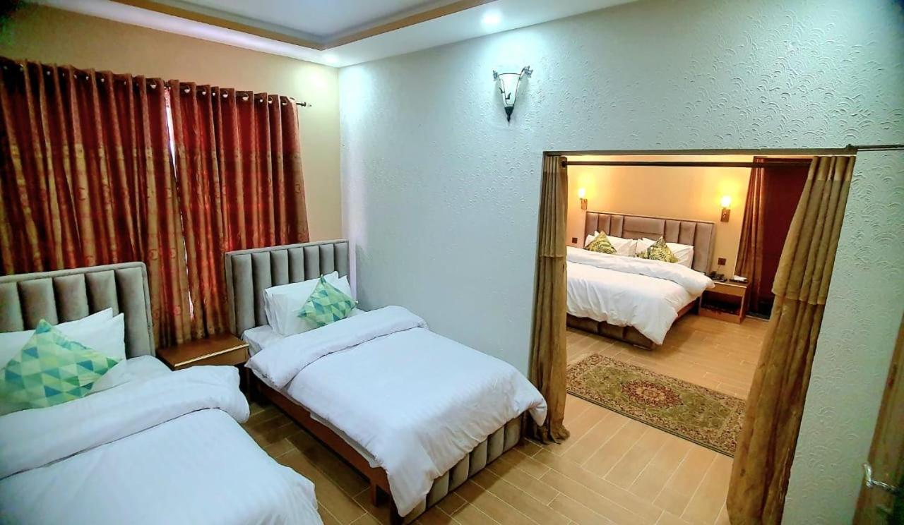 Royal Hotel 나란 외부 사진